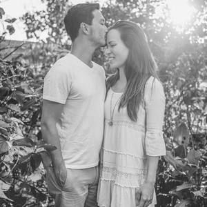 Meet your Posher, Emi